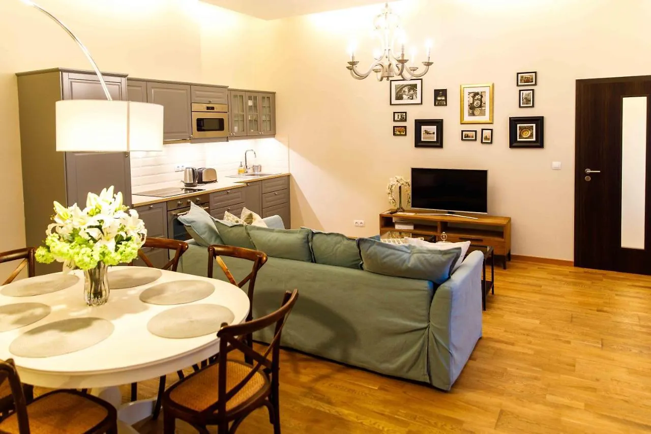 Ilen Apartments Prague