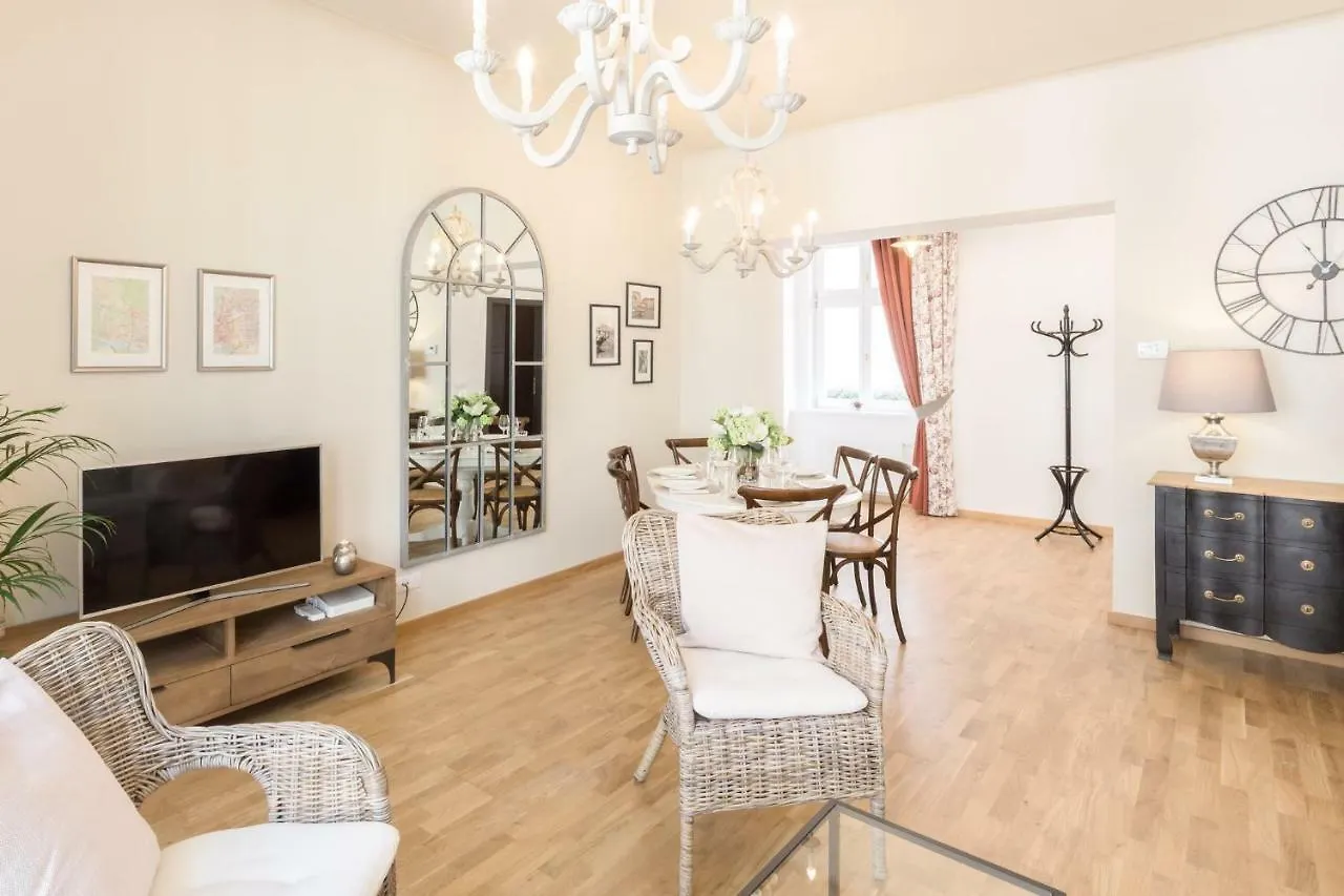 Ilen Apartments Prag